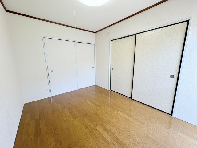 【寝室】 | サンライズ島崎