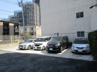 【駐車場】