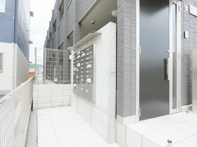 【エントランス】 | グレーヌメゾン