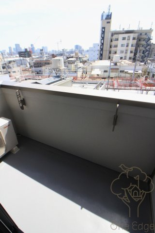 T-RISE塚本のバルコニー
