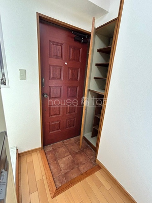 【玄関】 | ハイツ甲子園イトー