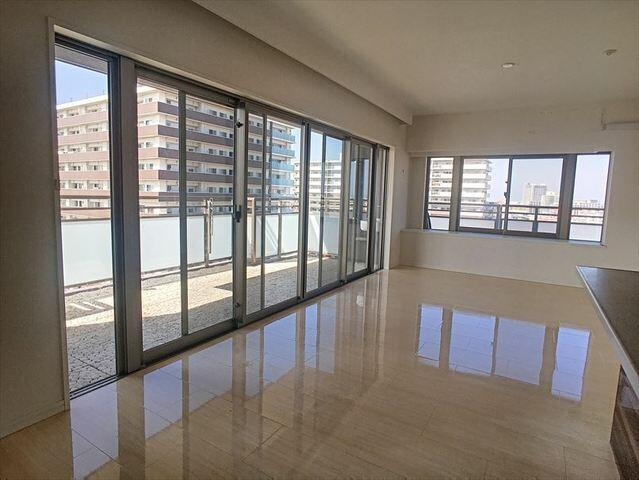  | エイルマンション千早駅前 | リビング