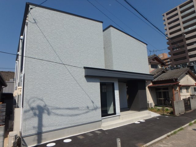 アクベス鶴形の外観