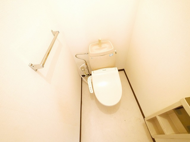 カーサ・あおによしのトイレ|コンパクトで使いやすいトイレです