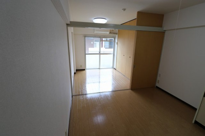 【居間・リビング】 | キャッスル山本