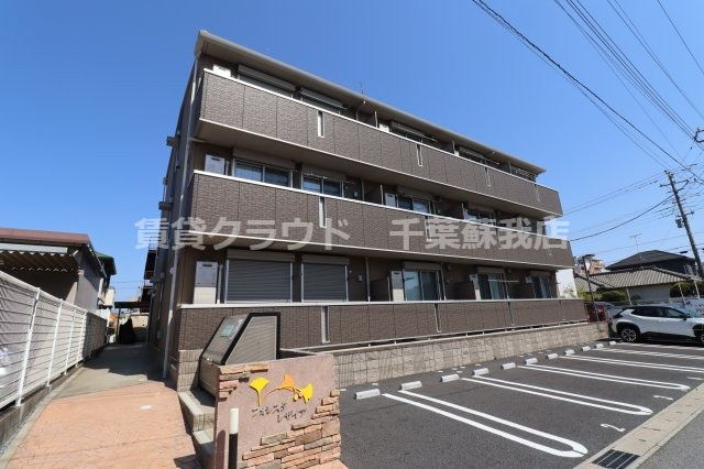 フォレスタ　レザイアの外観