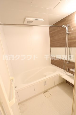 フォレスタ　レザイアの浴室