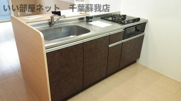 プランドール樹のキッチン|ガスコンロ付きのシステムキッチンで毎日のお料理も楽しくできちゃいますね♪