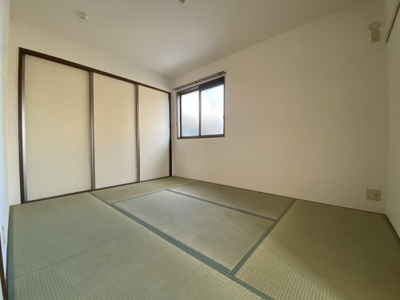 【寝室】 | バリュージュヴィオラ | 写真は102参考