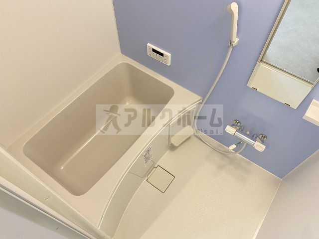 アリーバ古室の浴室