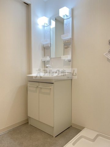 アリーバ古室の独立洗面台