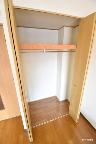グレイス丸萬　仲介手数料無料の収納