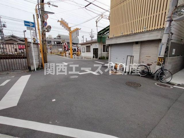 【周辺】 | シャーメゾン美登