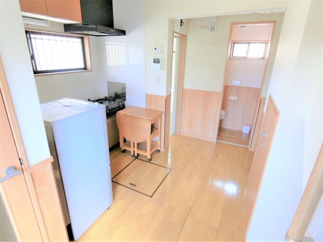 長生郡一宮町一宮のアパートの居間・リビング