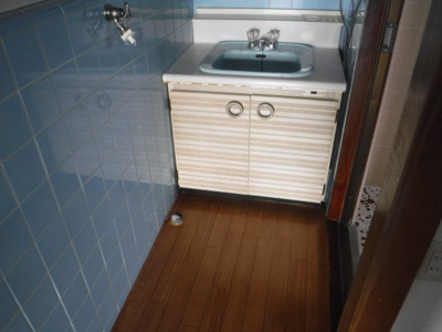 【独立洗面台】 | 外松荘