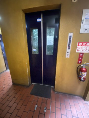 【エントランス】 | 南森町ロイヤルハイツ