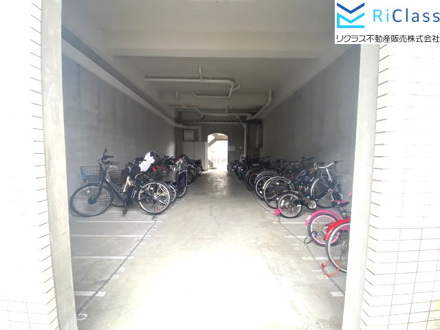 サンヴェール長田山ノ手弐番館の駐車場