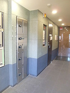 【ロビー】 | コムハウジングにおまかせください！０３－３３７６－４６９４