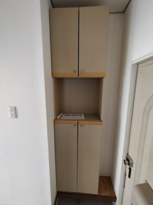  | ロゼッリーナ灰塚