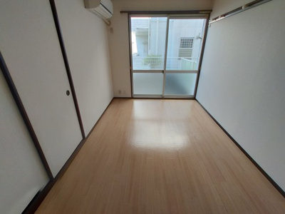  | ロゼッリーナ灰塚