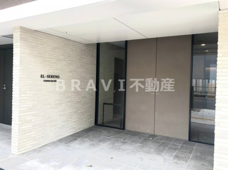 エル・セレーノ天満橋　BRAVI不動産のエントランス|【エル・セレーノ天満橋】落ち着いたエントランスです