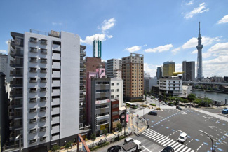【展望】 | 即日のご見学も可能です！お気軽にお問い合わせください！
バルコニーからの眺望　スカイツリービュー