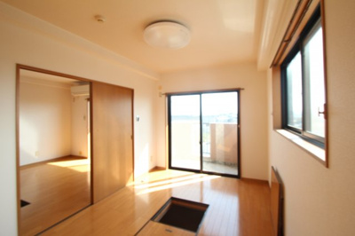 【寝室】 | ルネス・レガート