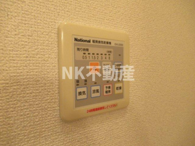 【浴室】 | メゾン・ドゥ・ファミーユ（長田賃貸） | 浴室乾燥機付きです