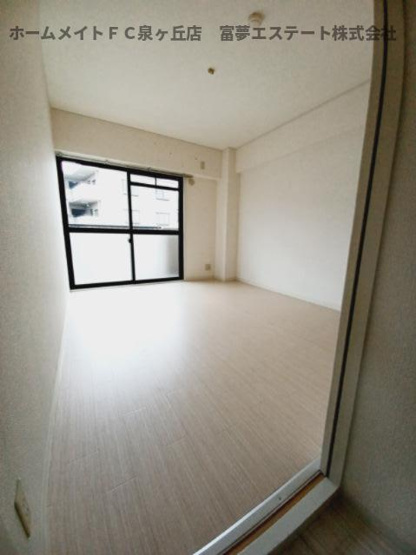 【洋室】 | Aki RESIDENCE | 奥右側洋室