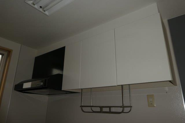 ビ・ボーンBのキッチン|キッチン上収納