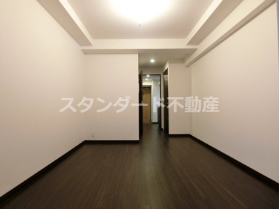 【居間・リビング】 | アルグラッド梅田WEST