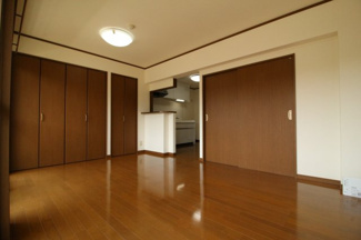 【居間・リビング】 | ユーミーマンションオリーブ通りB館