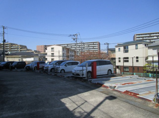 【駐車場】