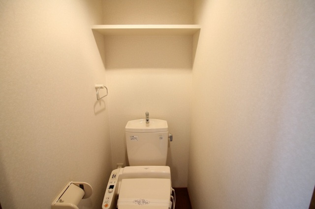【トイレ】 | プティソール博多 | コンパクトで使いやすいトイレです
