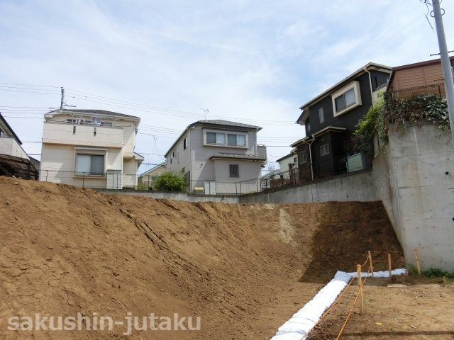 高津　売地の外観