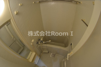 【浴室】 | ジュネーゼグラン心斎橋東 | コンパクトで使いやすいお風呂です