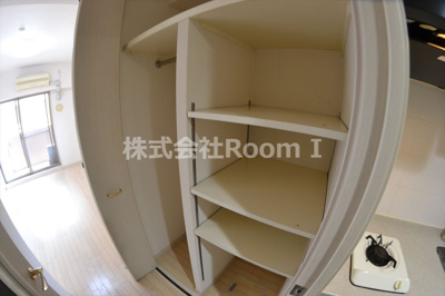 【収納】 | ジュネーゼグラン心斎橋東 | 専用の収納スペースです