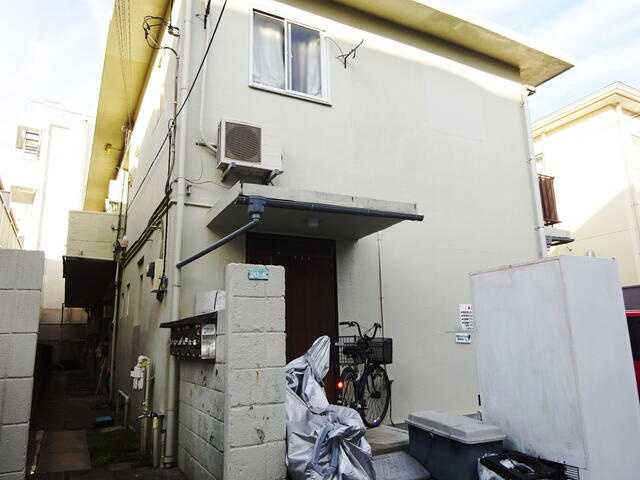 中野区中野1丁目のアパートの画像