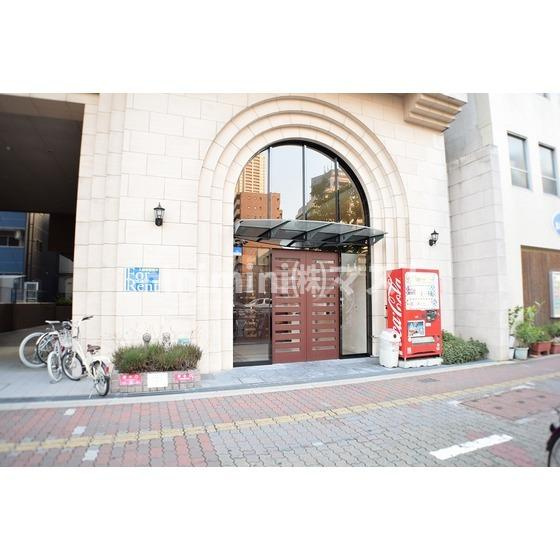 S-RESIDENCE難波Viale(ビアーレ)のエントランス