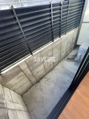 メゾンツジモトのバルコニー