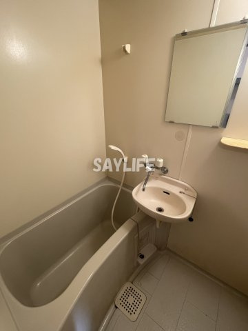 メゾンツジモトの浴室