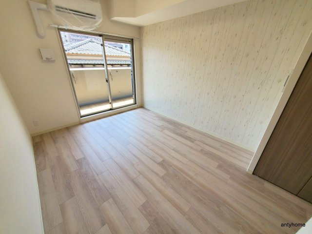 プレサンス大阪都島エレナード　仲介手数料無料の居間・リビング
