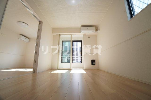 イーストサイド８６の居間・リビング