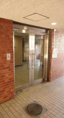 四谷坂町永谷マンションのエントランス|四谷坂町永谷マンション