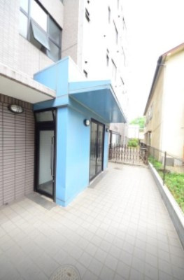 【エントランス】 | ウイングシティーK２ | コムハウジングにおまかせください！０３－３３７６－４６９４