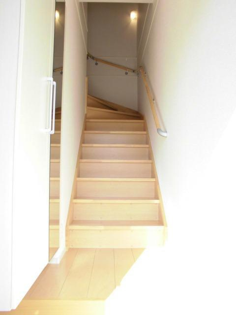 ウィステリアの玄関