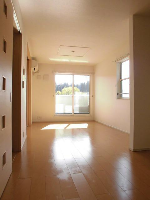 ウィステリアの居間・リビング