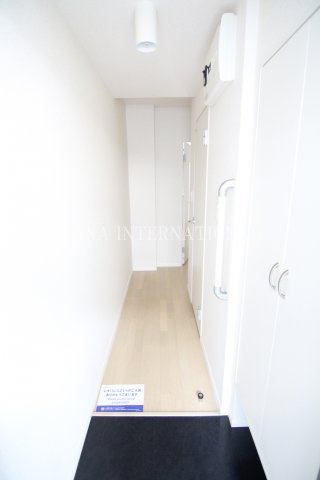 モンスィルクレールの玄関