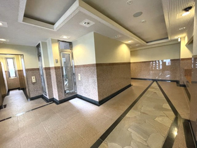 【エントランス】 | パーク・フィールド西明石 | オートロック付きなので女性やお子様も安心です。