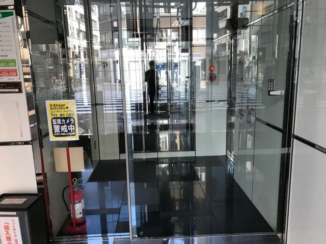 サンティーエ三筋のエントランス